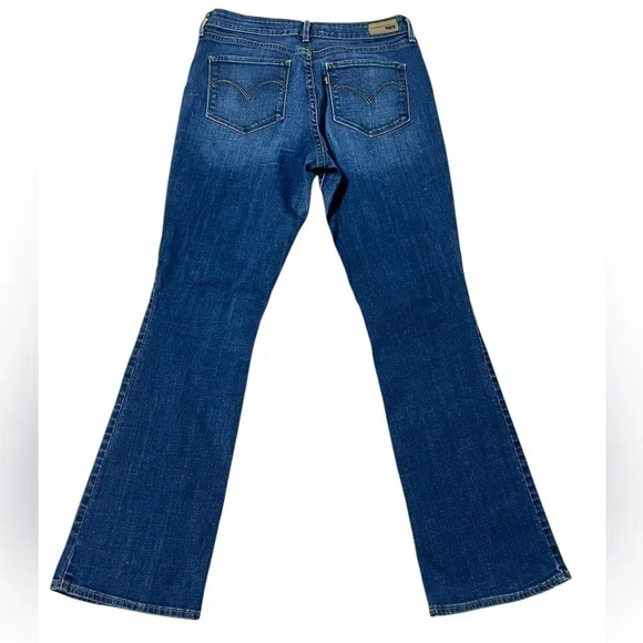 Levi's Bold Curve Classic Rise Boot Cut Jeans, Size 10 / 30 - Picture 5 of 8